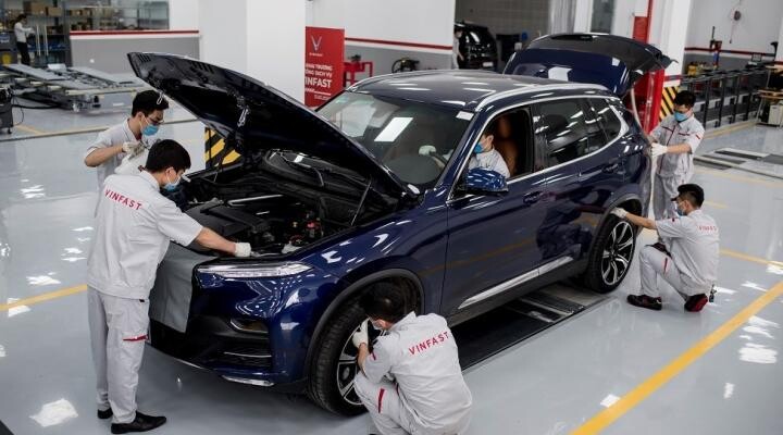 Tiếp nhận Kiểm tra xe - Kiểm tra kỹ lưỡng và đưa ra phương án và các dịch vụ thích hợp cho xe